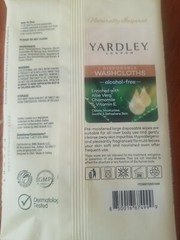 Yardley of London Disposable Washcloths Large 18-count Clean w Camping & Travel