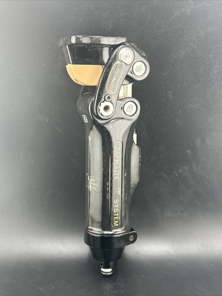 Graph-Lite 4-Bar Pneumatic Prosthetic Knee By TEH LIN. Great Condition.