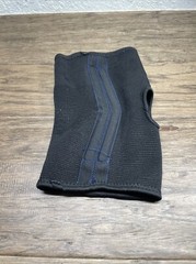 Lot of 2 Equate Elastic Knee Stabilizer Brace Size S/M L/XL Left or Right KG JD