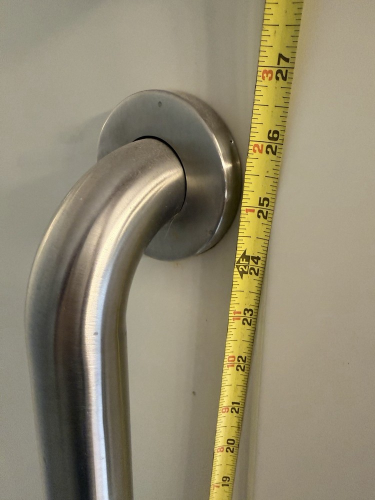 Shower 25 in. Bar Smooth Grip Brushed Nickel Holds Up To 400 lb Excellent