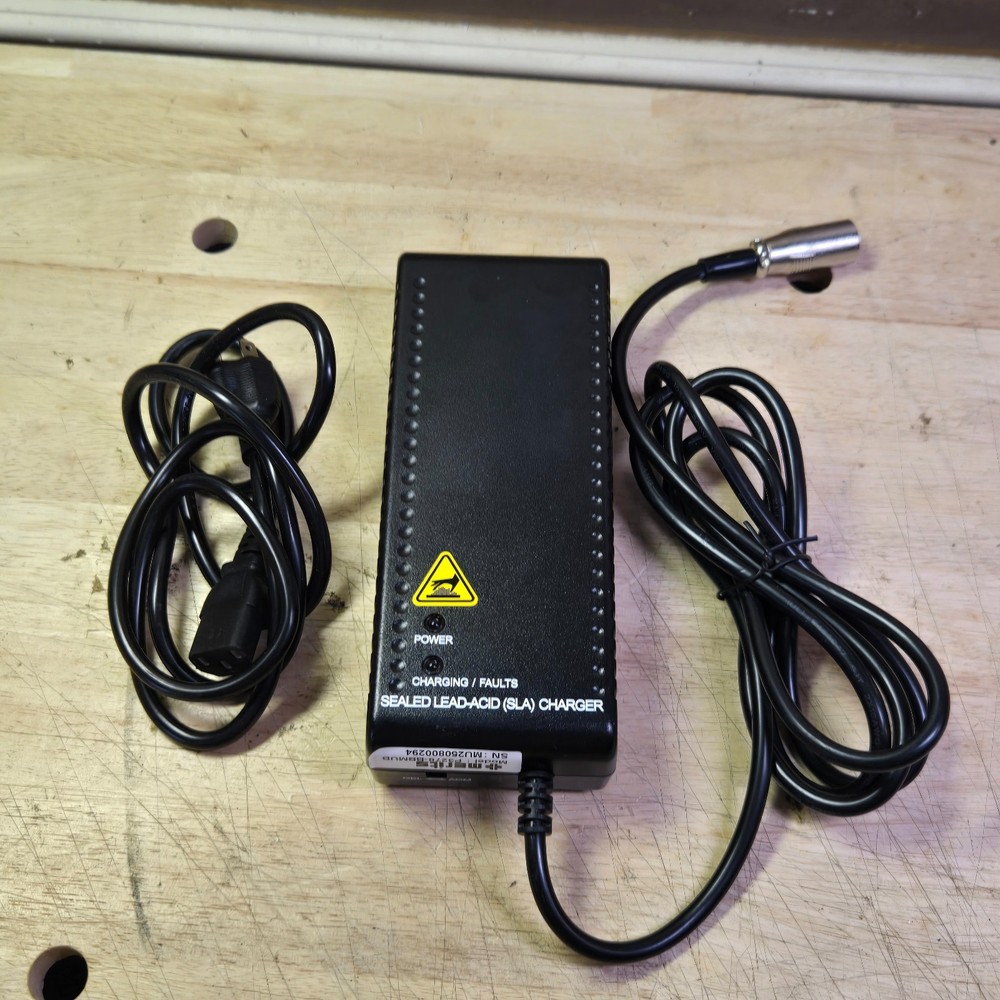 UPG Sealed Lead-Acid Charger DC24V 17Ah To 50Ah Charger 24BC5000T-4