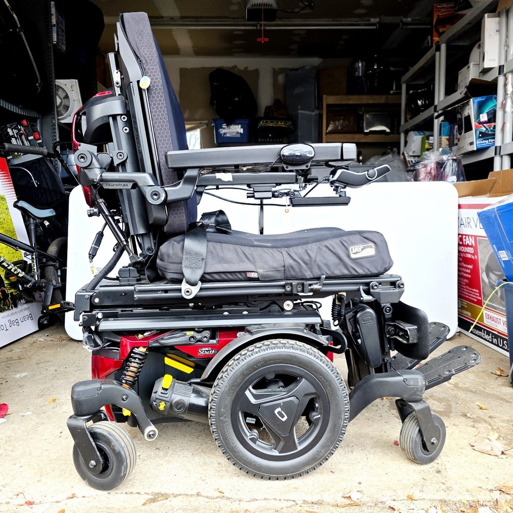 Quantum Q6 Edge 3 Stretto Power Wheelchair W/ New Charger **Read Description**