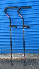 Acnovo Adjustable Height Lightweight Forearm Crutches w/ Handgrips Black Red