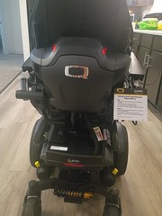Quantum Edge 3 Power Wheelchair Black Electric iLevel Seat Adjustable Reclining