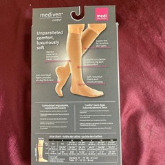 New Mediven Comfort Compression Socks Calf Closed Toe 20-30 Size II Ebony 46152
