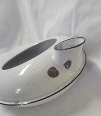 Vintage 1940s Cesco Columbian Made White Porcelain Enamel Metal Bed Pan