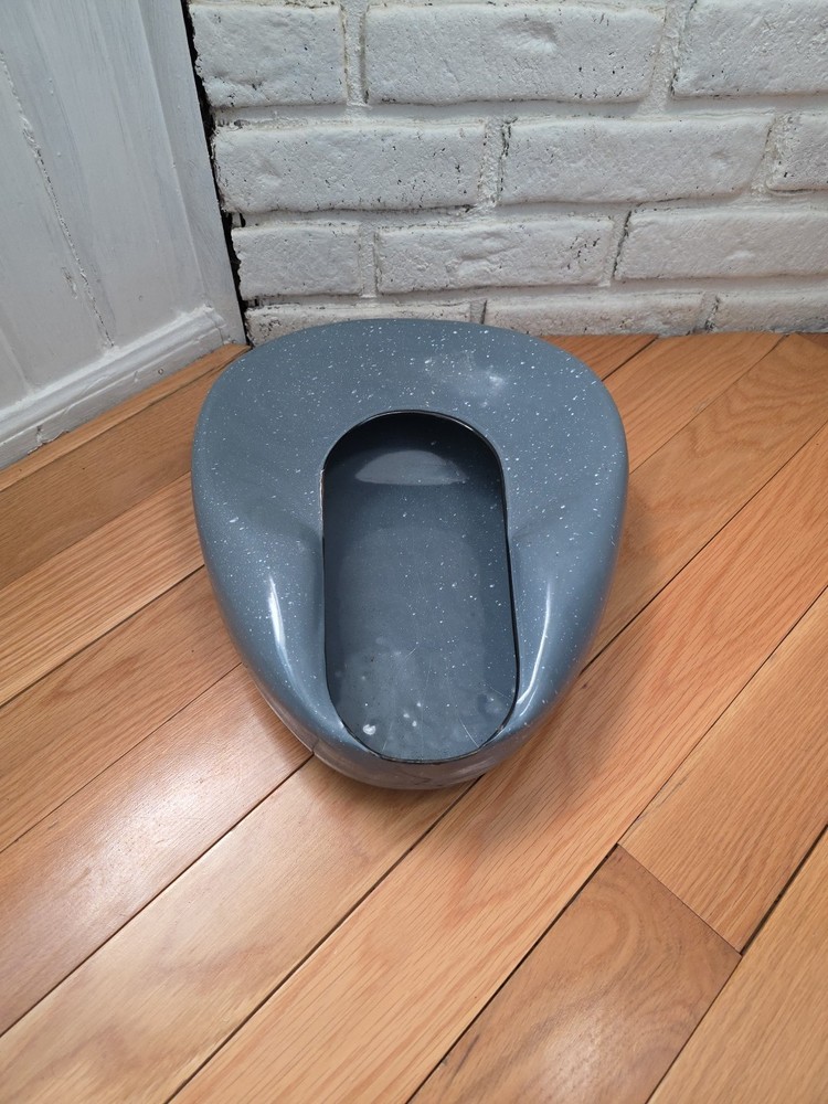 Vintage Blue speckled Porcelain Enamel Metal Bed Pan Primitive Decor Enamelware