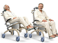 Vocic Silla de ducha reclinable con ruedas para ancianos y discapacitados, silla