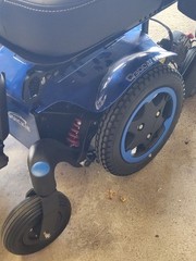 Q300 M MINI QUIKIE ELECTRIC BATTERY OPERATED WHEELCHAIR SUNRISE MEDICAL