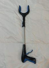 Telescopic Grabber Reacher Tool 23-41in Adjustable Trash Picker Claw Blue USANew