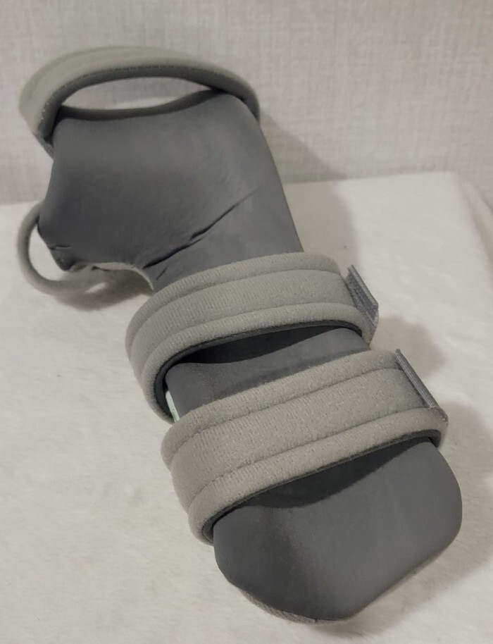 Hand Splint – Ergonomic Finger Splint Immobilizer Resting Hand Splint