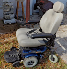 POWER WHEELCHAIR BY PRIDE MOBILITY – JET 3 ULTRA GREAT WORKING NEVER USED