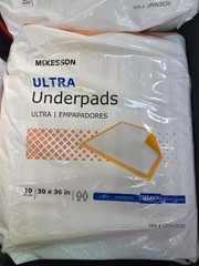 McKesson UPHV3036 Ultra Underpads – Peach (Pack of 10)