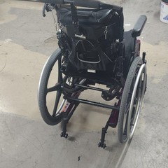 Ki Mobility Manual Wheelchair Reclining Backrest Elevating Swing-Away Legrests.