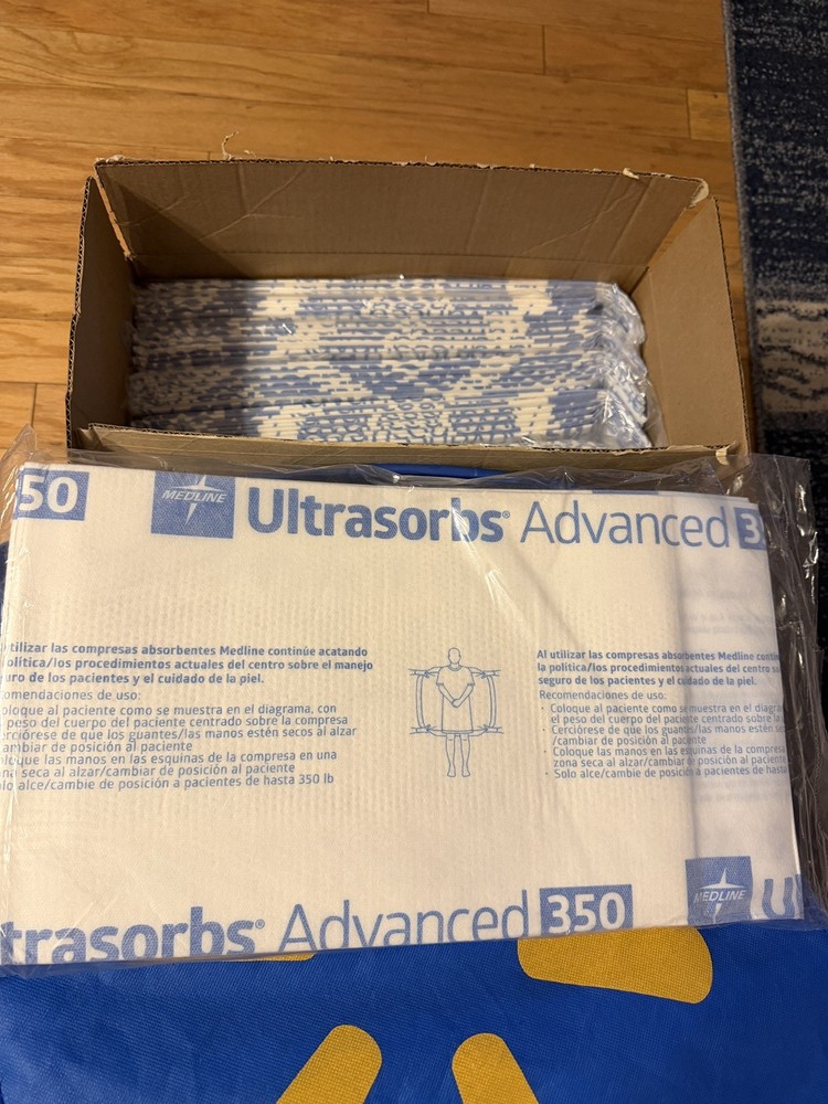 Medline Advanced Ultrasorbs Drypads, 30″ x 36″, 40 Count Disposable Bed Pads