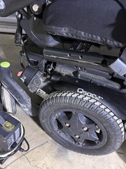 Q500 Electric Wheelchair Used All 5 Speeds Work All Controls Work Except Legs