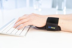 Actimove Everyday Supports Wrist Stabilizer Carpal Pre-Shaped Metal Stay Univ…