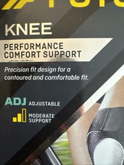 FUTURO Performance Comfort Knee Support Adjustable size Gel Pad 3M 13-17.5” Adj