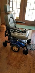 Golden Compass Sport Wheelchair Barely Used- New batteries- manual included