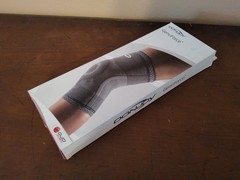 Donjoy Genuforce Knee Support Slip-on EXTRA SMALL Right or Left Knee Brand New