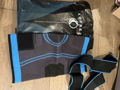Koprez Knee Support Brace Compression Adjustable One Size Black/Blue