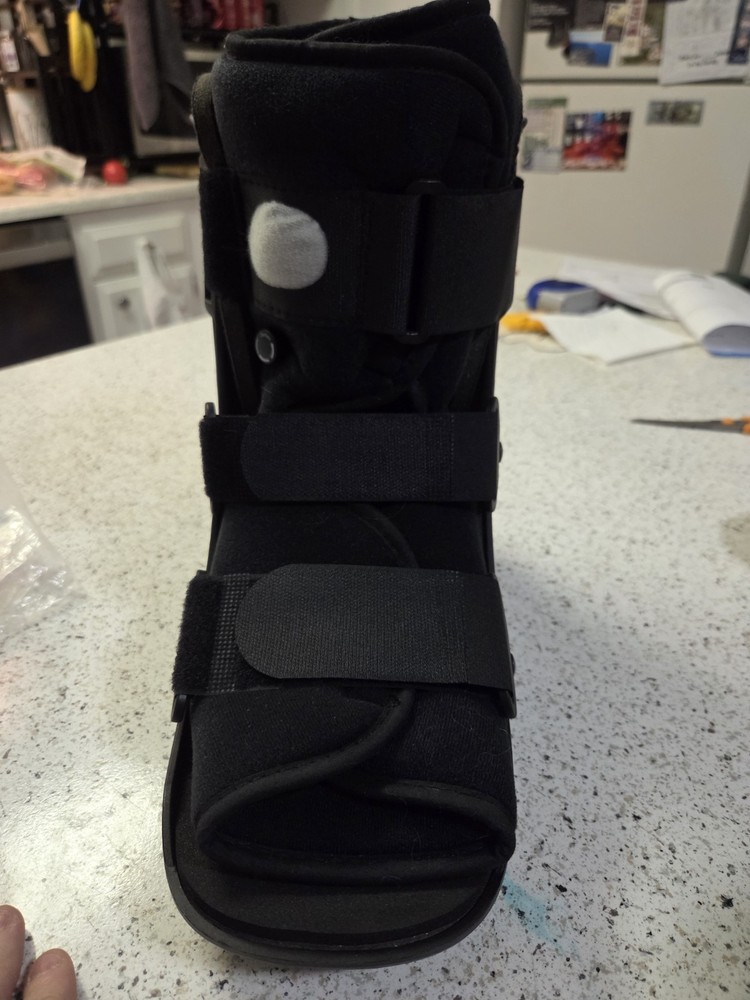 Walking Boot, Fracture Boot Short Walker Protection Fits Left or Right Foot…