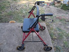 Red/Black 4-Wheel Rollator Walker w/ Seat & Handbrakes for Indoor/Outdoor