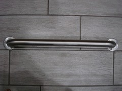 ASI 10-165, 304 S/S Straight Smooth 24″ W 1-1/4″. O.D. w/Closure Plate Grab Bar
