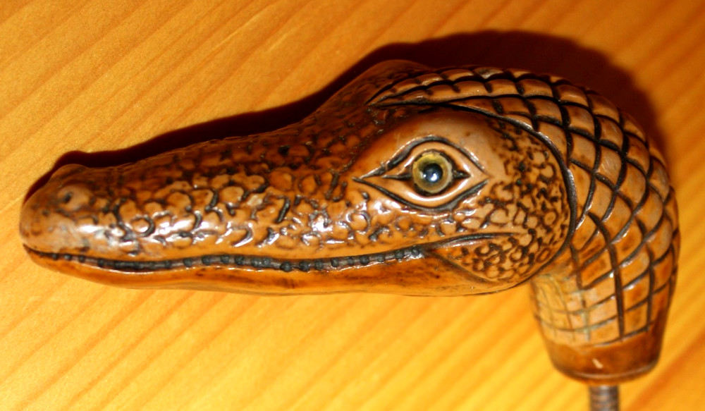Harvy – Brown Alligator Head Shaped HANDLE ONLY – Made in Italy