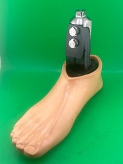 trekk makstride prosthetic foot. Size 28, right shell. Max weight 300 pounds