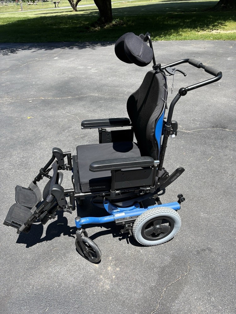 KI MOBILITY FOCUS CR TILT-IN-SPACE , RECLINE MANUAL WHEELCHAIR