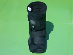 TOP SHELF ORTHOPEDICS AIR PUMP WAKING BOOT SIZE X-SMALL 4 FOOT & ANKLE FRACTURES