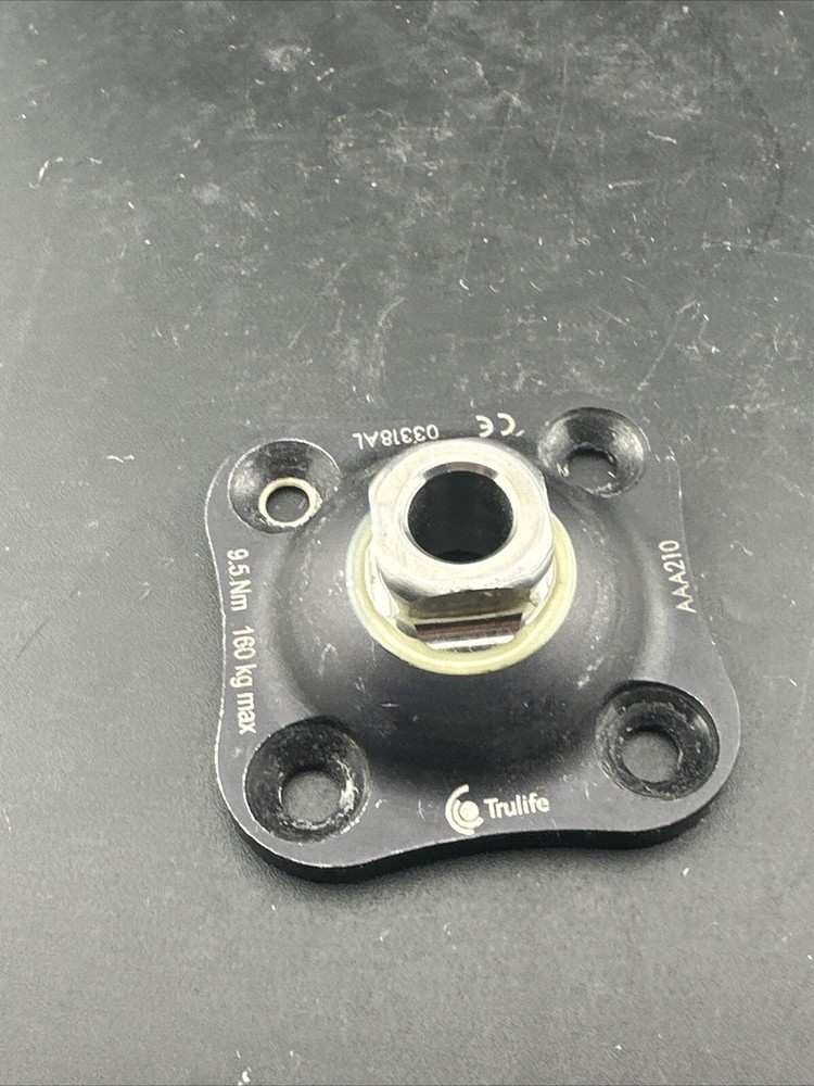 Trulife Prosthetic 4 hole pyramid prosthetic plate adapter component