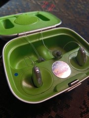 used upon delivery Phonak Hearing Aid Case – Silver, Bluetooth and hearing aids