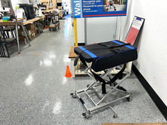 Rollator wheelchair lifter Battery Powered Lift 100 lb portable light weight