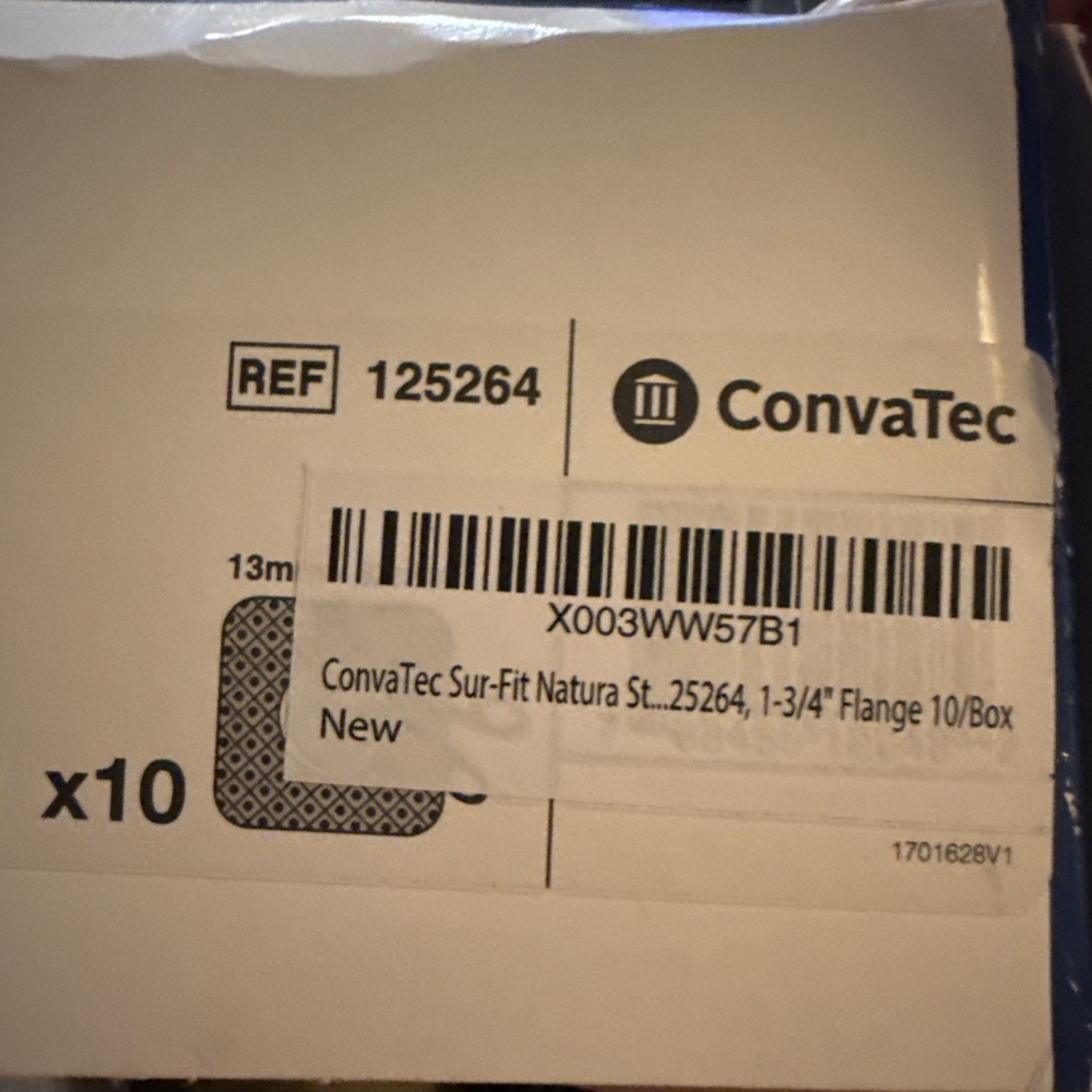 ConvaTec 125264 Lot of 2 SUR-FIT Natura Two-Piece 4 in. x 4 Wafer, 1 3/4 in.
