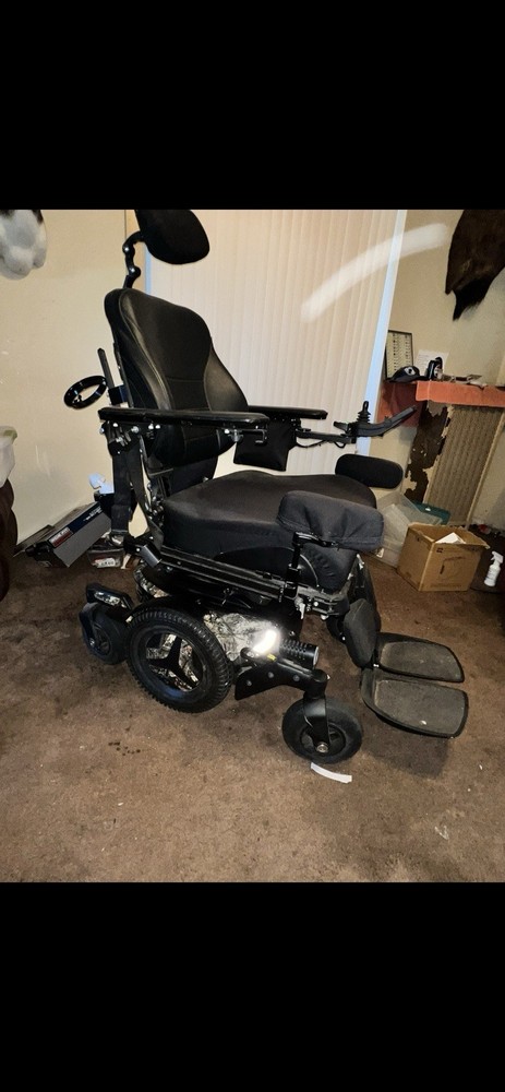 Permobil m5 Power Wheelchair Tilt-In-Space Joystick Electric