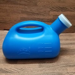 Male Urinal 3000ML Portable Pee Bottle 2.36in Diameter – Travel Use