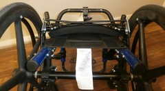 KI MOBILITY TSUNAMI TSLW003902 w.ch. 14″ seat MAX CAPACITY UP TO 165 LBS
