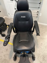 Jazzy Air 2 Elevating Power Chair-free Delivery in DFW area!!