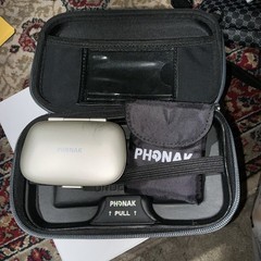 Phonak v90 listeningsolution left & right