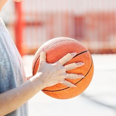 30 Pcs Finger Sleeves Breathable Elastic Thumb Compression Basketball Baseball