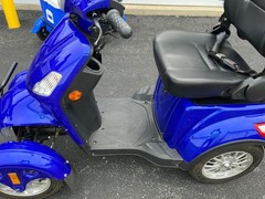 800W Four Wheels Travel Mobility Scooter 60V Blue Battery Motor for Adult Senior