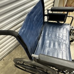 Invacare topaz 9000 700 pounds capacity folding wheelchair 30″ seat