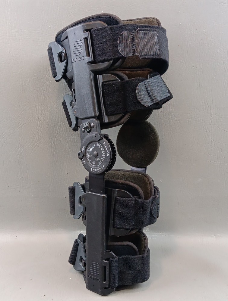 Breg Post Op T Scope Premier Knee Brace Black Padded Adjustable Left/Right