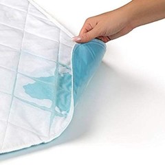 New Curbside Deals Waterproof Bed Pad, 34″ x 52″ for Adults, Kids, and Pets