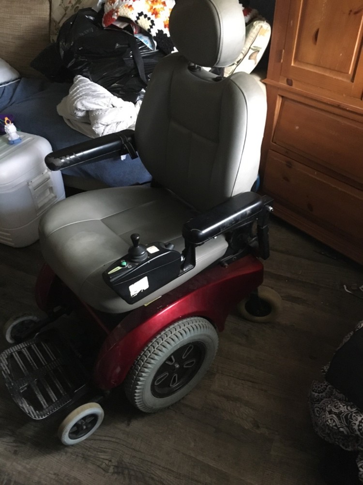 Jet 1 HD electric wheelchair