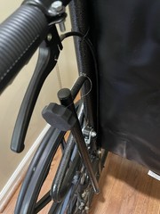 Drive Medical Silver Sport Reclining Wheelchair Elevating Leg Rests 18″ 16″ Seat