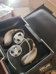 Bernafon Viron 9 miniRITE Hearing Aids Set – Size 312 – With Case & Accessories
