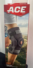 ACE Black Adjustable Hinged Pivoting Lateral Stabilizers Firm Knee Brace NWT